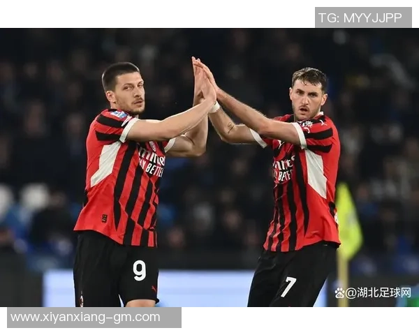 西甲激战AC米兰与利物浦互交白卷神扑瞬间引发全场热议与转会传闻 西甲激战AC米兰与利物浦互交白卷神扑瞬间引发全场热议与转会传闻