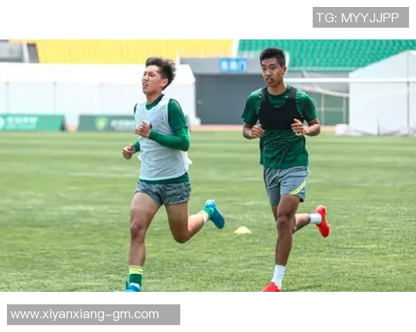 德甲赛场阿森纳狂胜那不勒斯五球大捷引发转会风波与热议